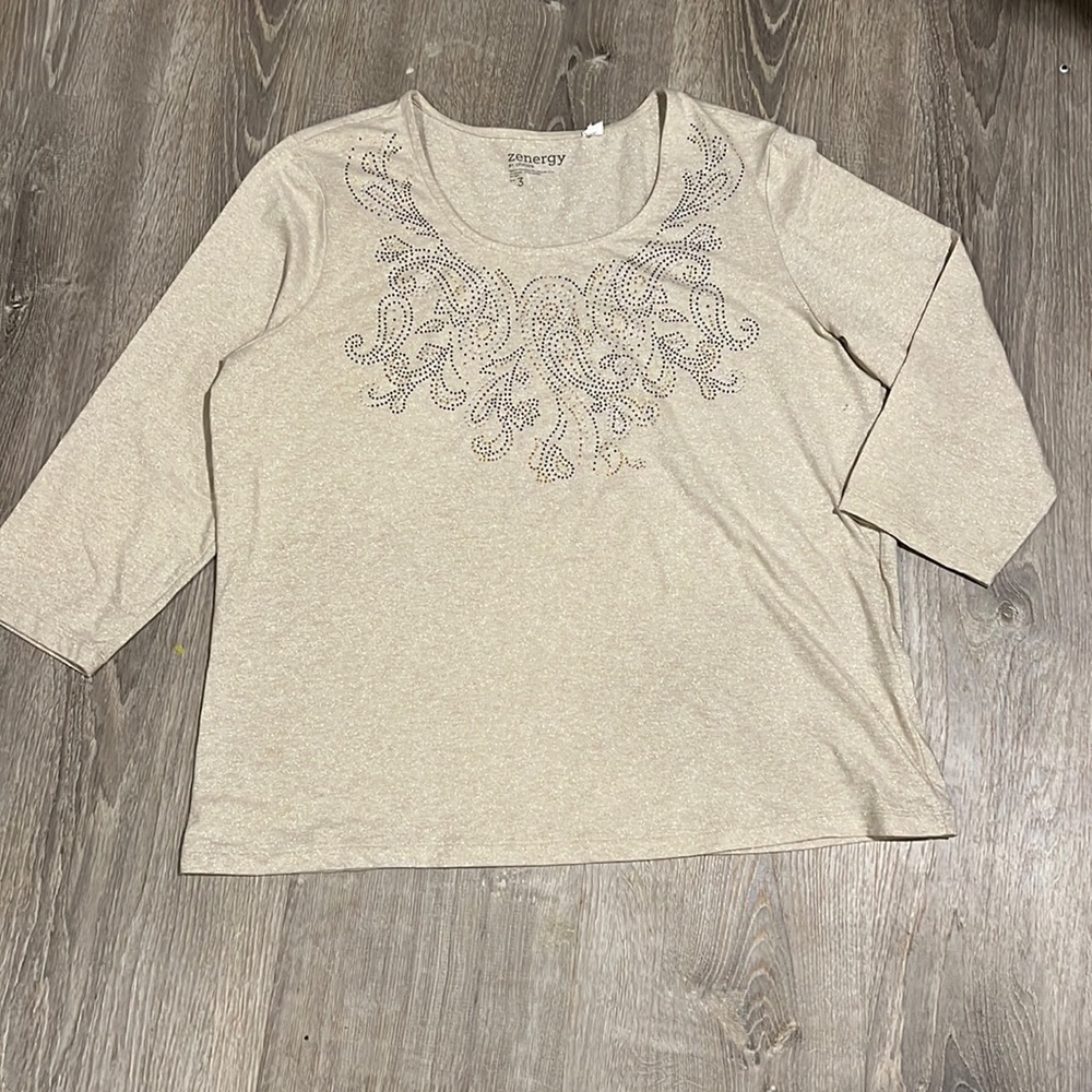 Zenergy by Chicos 3/4 length sleeves sparkly shirt